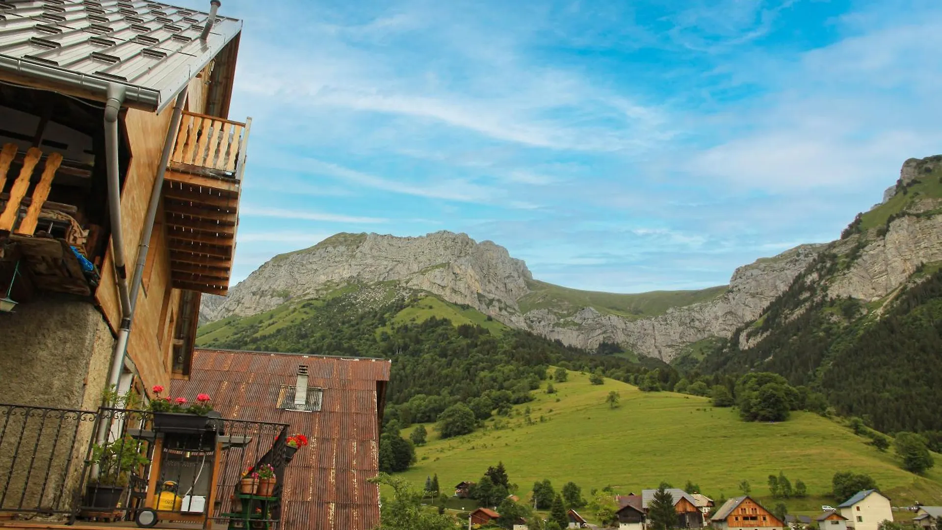 Chalet La Tournette Montmin 0*,  فرنسا